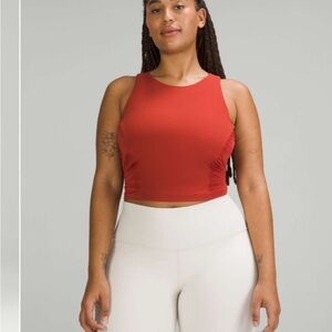 NWT Lululemon high neck tank size6 with self bra
